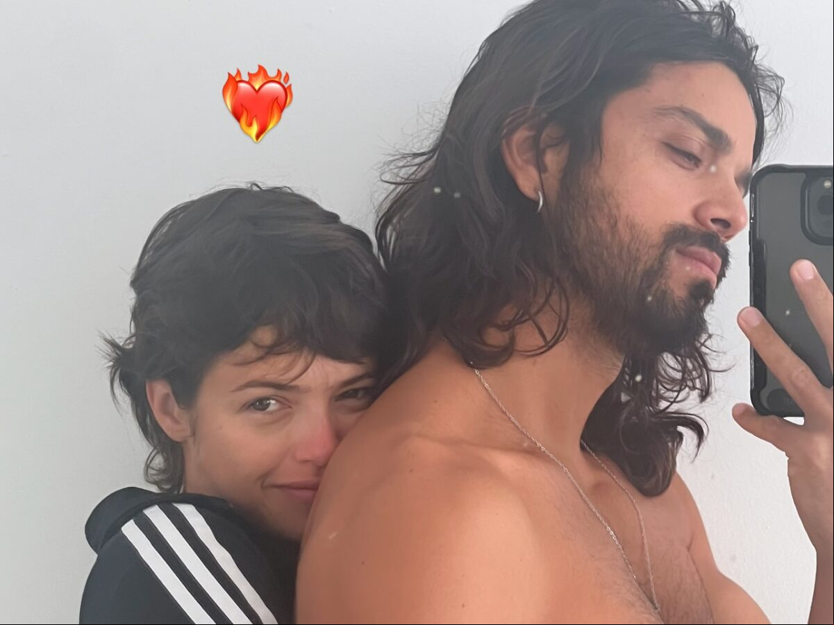 Rodrigo Simas e Agatha Moreira