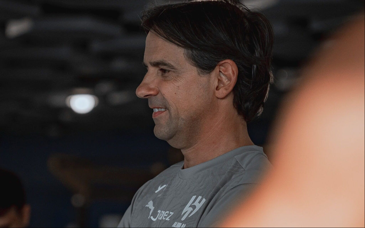 Simone Inzaghi em treino do Al-Hilal durante preparação para o Mundial de Clubes (Foto: Divulgação)